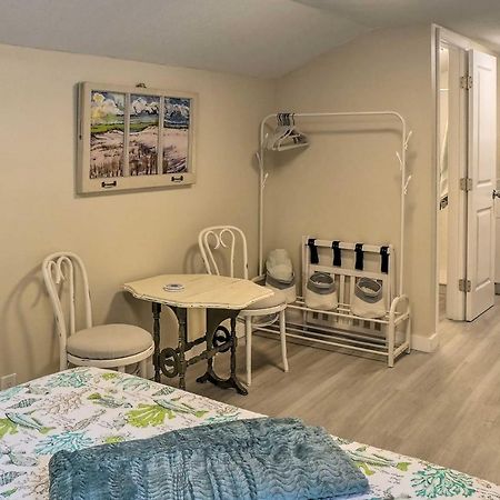 Tropical Palm Harbor Studio Walk To Gulf! Εξωτερικό φωτογραφία